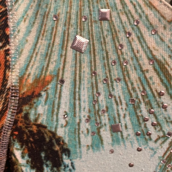 🍕🍕🍕BOGOHO 🍕🍕🍕Nautical Print Asymmetrical Top - Picture 8 of 10